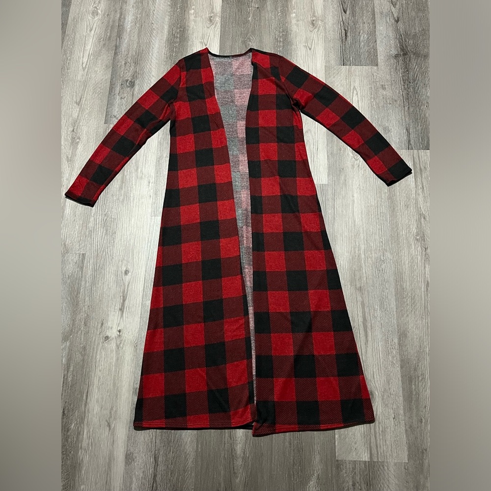 Sol R.H.R. Red & Black Plaid Duster - Women’s Medium